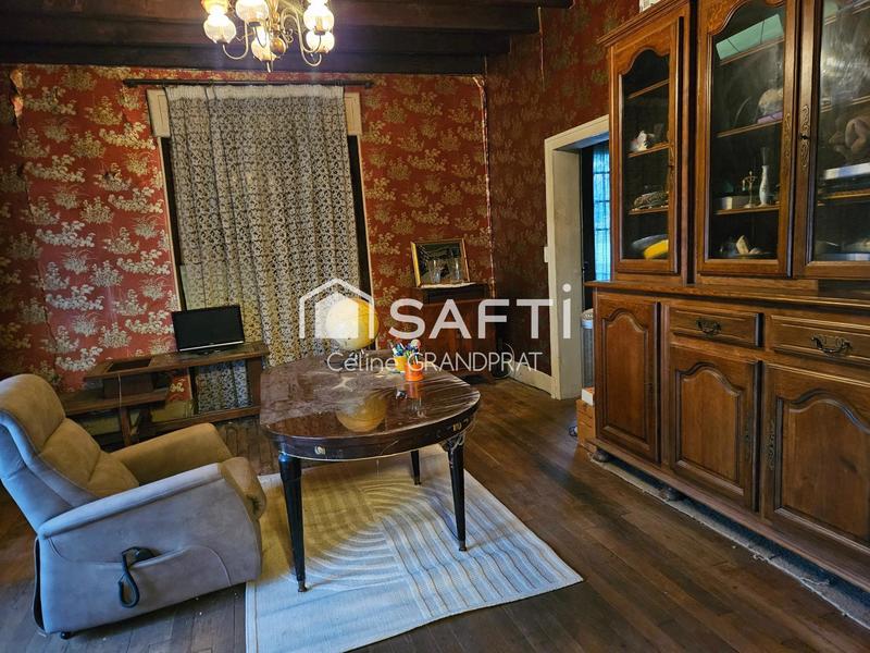 Maison - 260 m² - 9 pièces