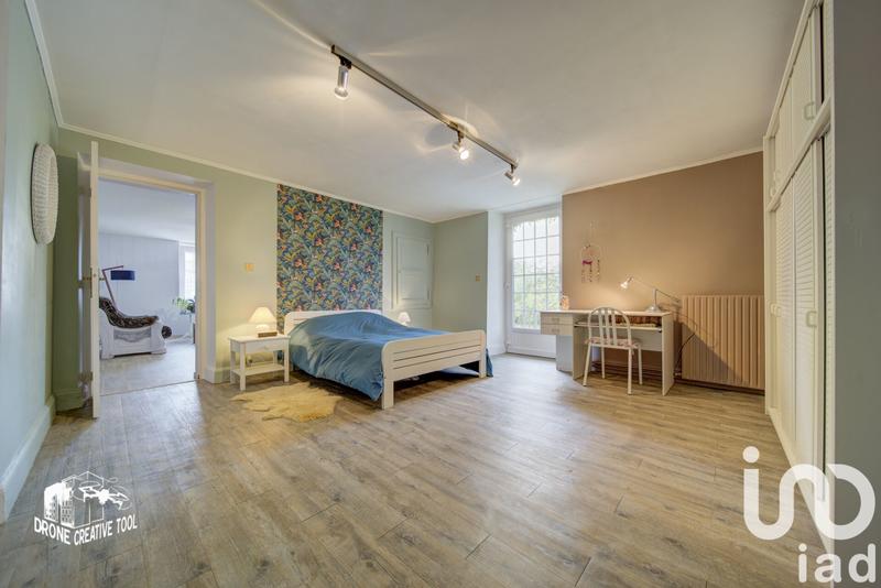 Maison - 290 m² - 10 pièces