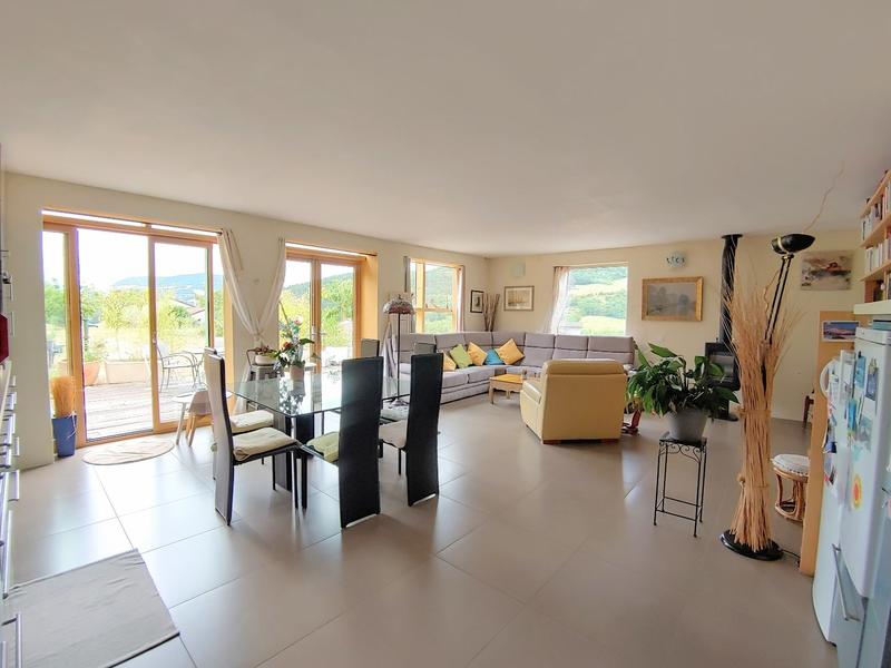 Maison - 131 m² - 3 pièces