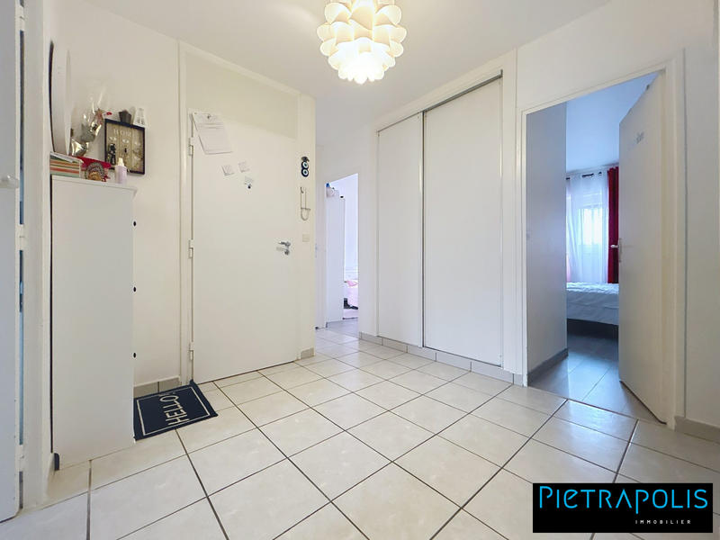 Appartement - 68 m² - 4 pièces