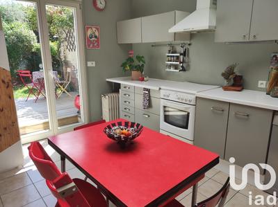 Maison - 91 m² - 4 pièces