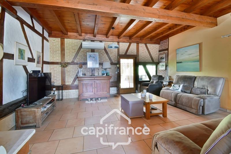 Maison - 220 m² - 6 pièces