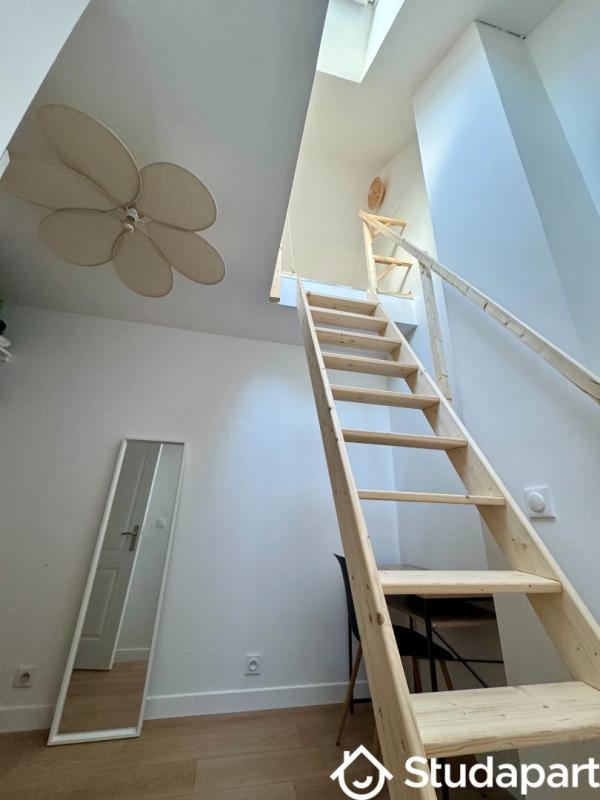 Chambre - 9 m² - 1 pièce