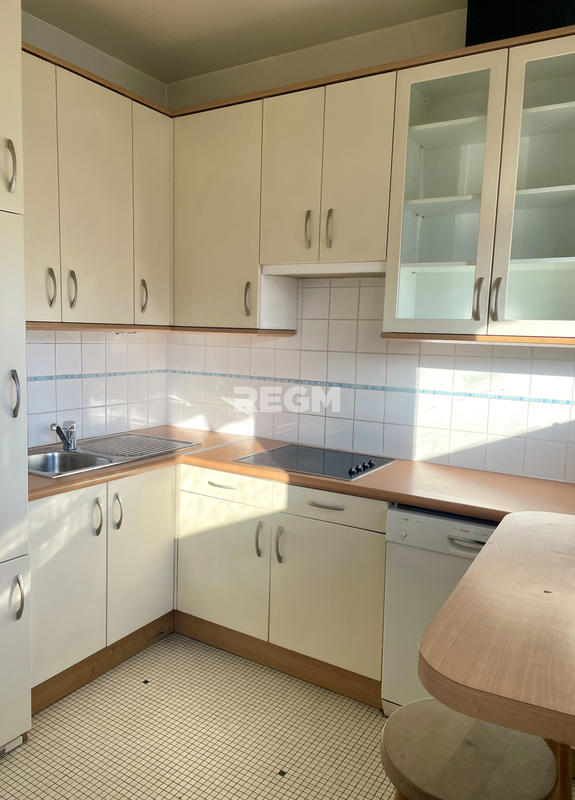 Appartement - 94 m² - 3 pièces