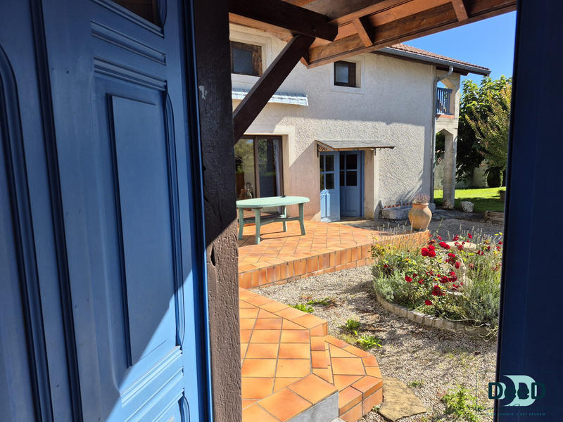 Maison - 230 m² - 5 pièces