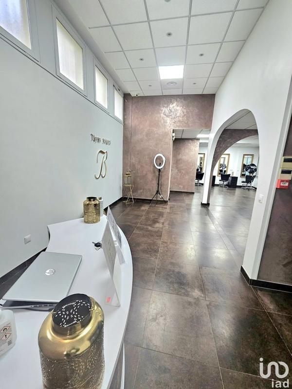 Local commercial - 140 m²