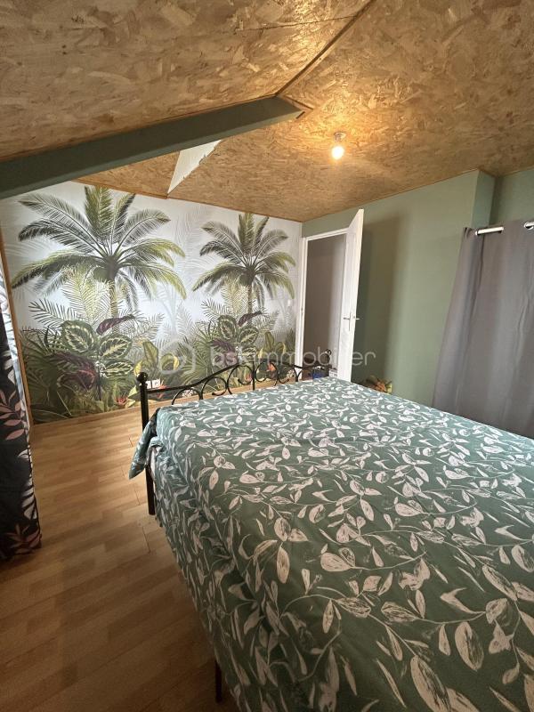 Maison - 170 m² - 8 pièces