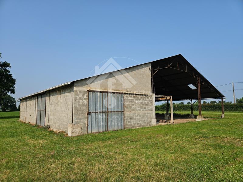 Propriété - 110 m²