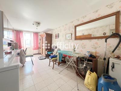 Maison de village - 85 m² - 3 pièces