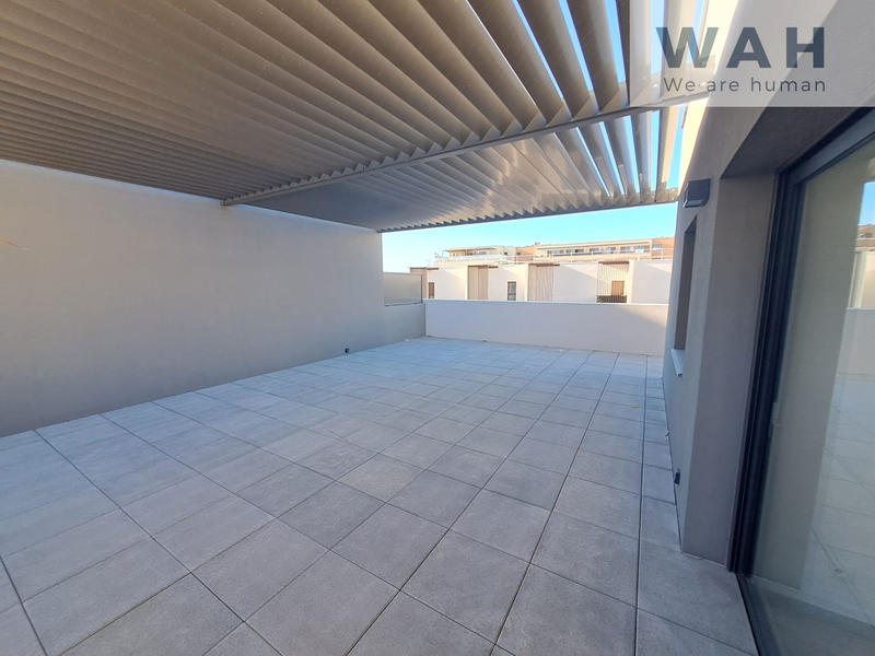 Appartement - 90 m² - 4 pièces