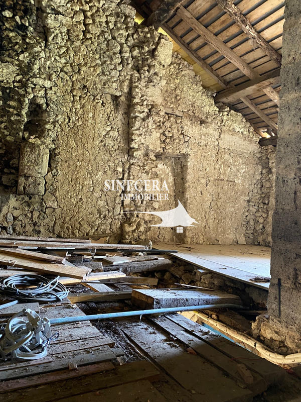 Maison - 147 m² - 7 pièces