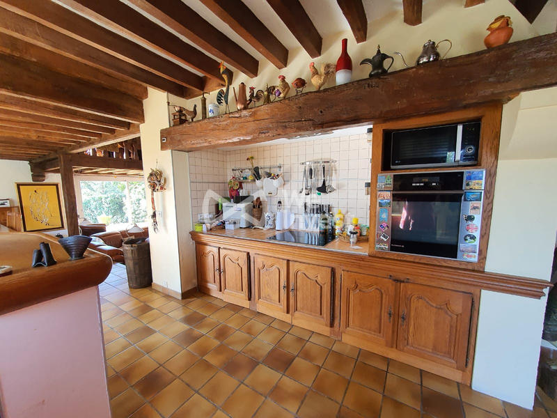 Maison ancienne - 208 m² - 9 pièces