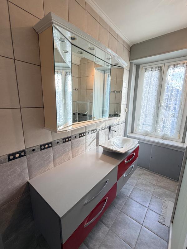 Appartement - 107 m² - 5 pièces