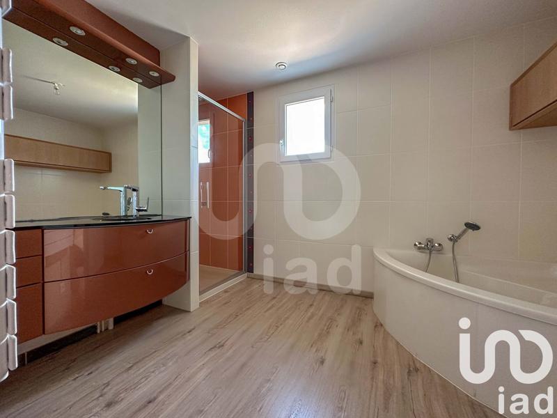 Maison - 172 m² - 6 pièces