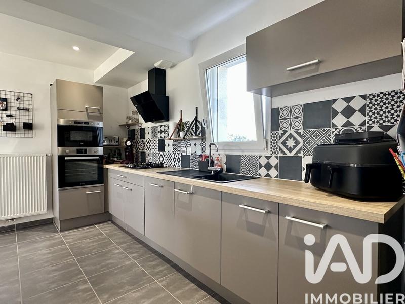 Maison - 102 m² - 5 pièces