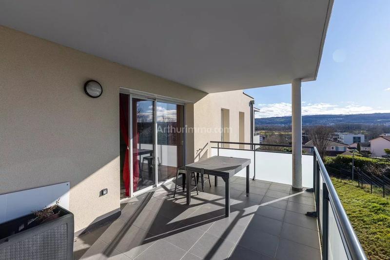 Appartement - 66 m² - 3 pièces