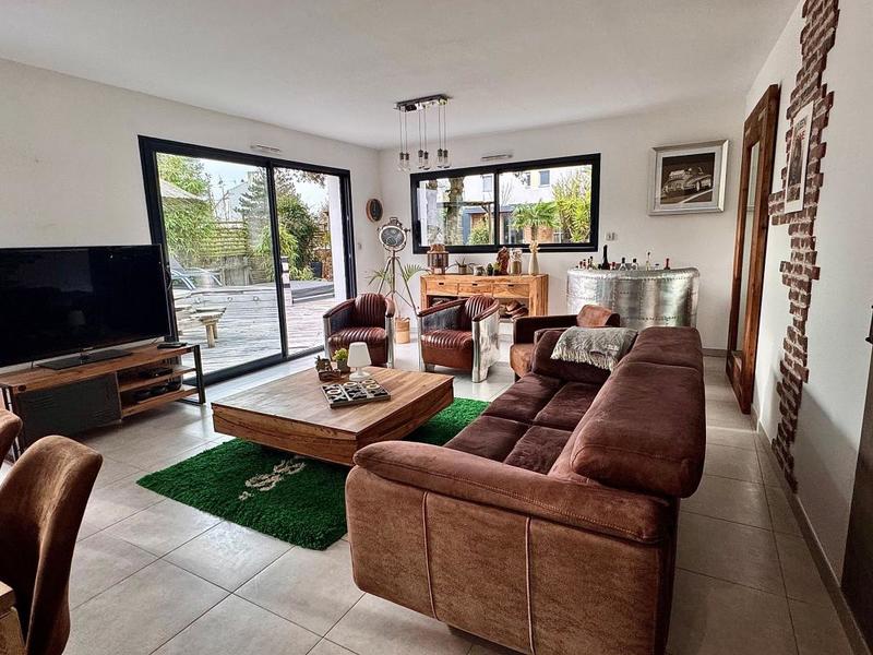 Maison - 107 m² - 4 pièces