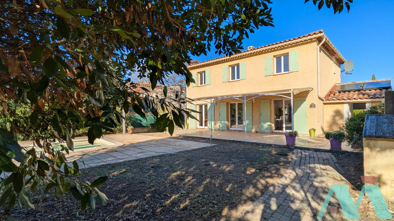 Maison - 162 m² - 6 pièces