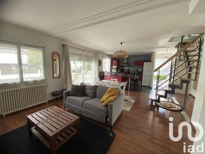 Maison - 110 m² - 6 pièces