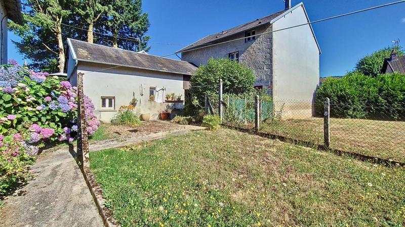 Maison de village - 127 m² - 7 pièces