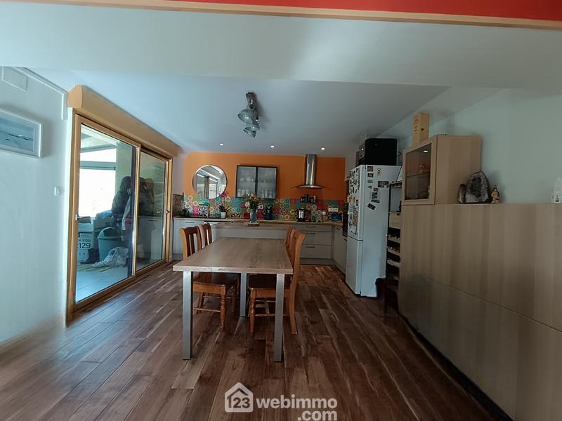 Maison - 71 m² - 5 pièces