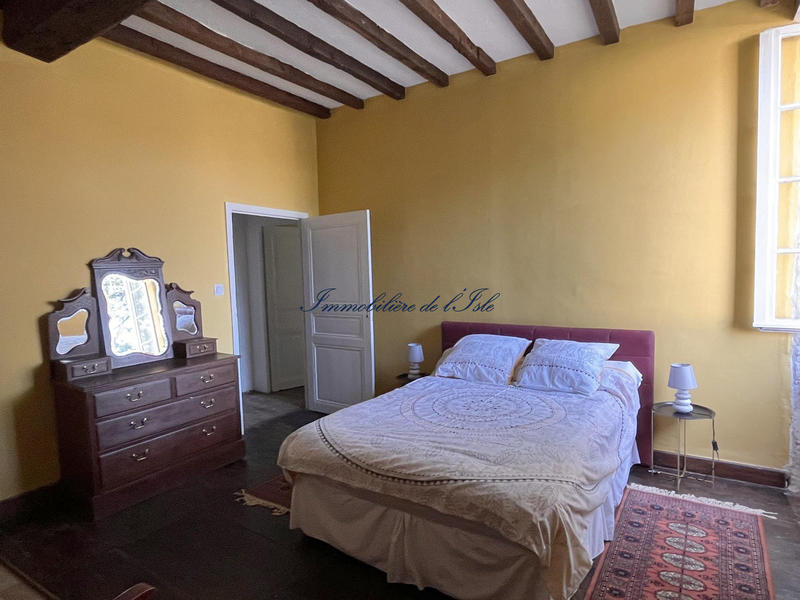 Maison - 300 m² - 10 pièces