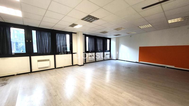 Bureau - 88 m²