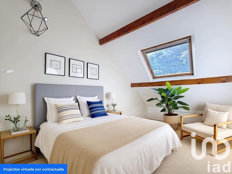 Maison - 201 m² - 7 pièces