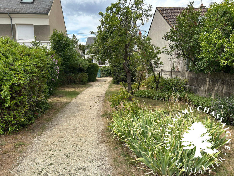 Maison traditionnelle - 224 m² - 13 pièces