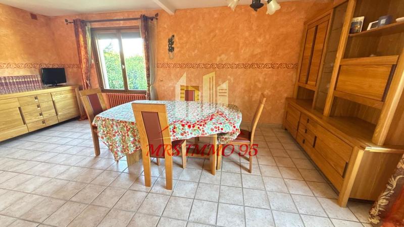 Maison - 122 m² - 5 pièces