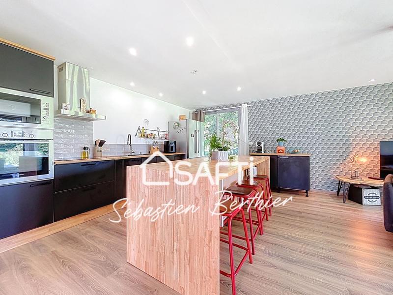 Maison - 145 m² - 4 pièces