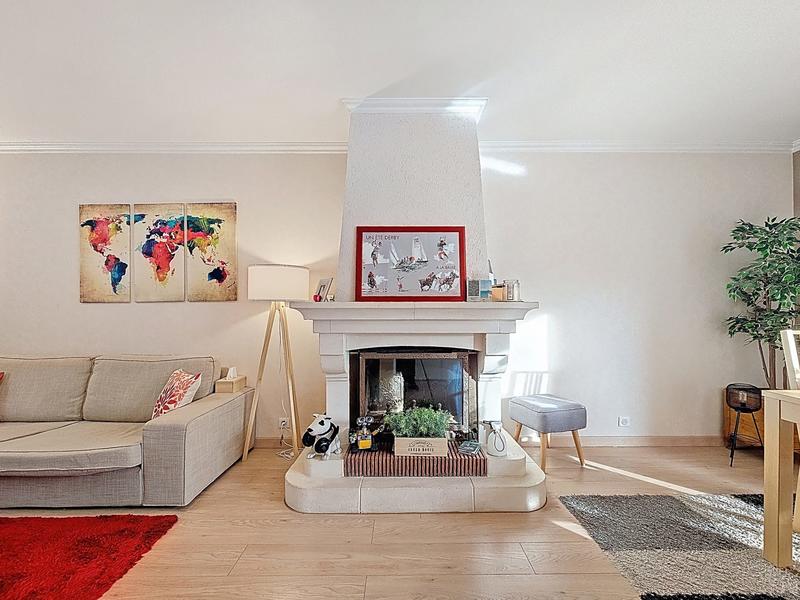 Maison traditionnelle - 107 m² - 7 pièces