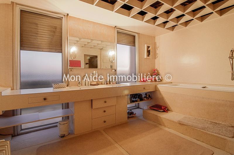 Villa - 500 m² - 12 pièces