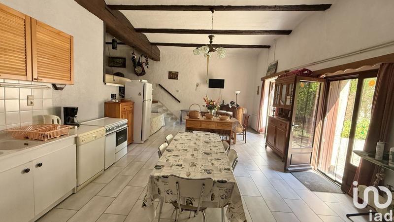 Maison - 287 m² - 10 pièces