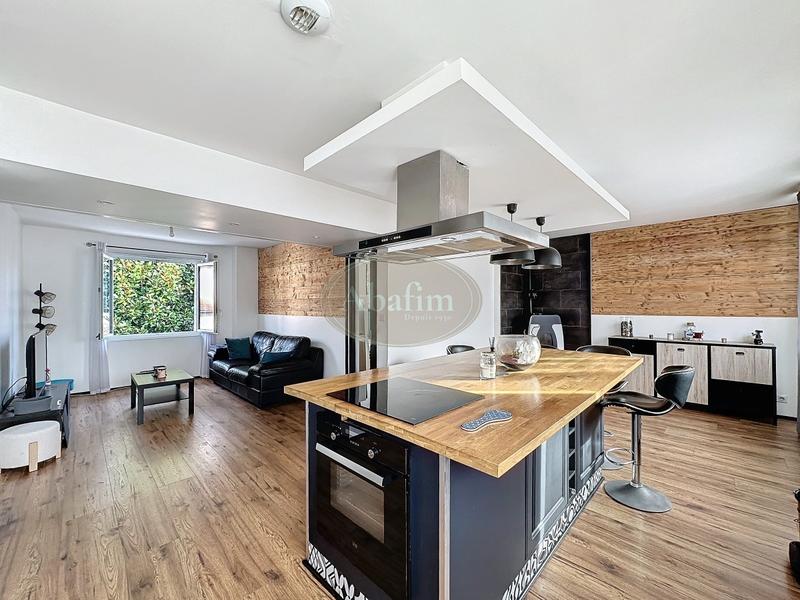 Maison - 129 m² - 6 pièces