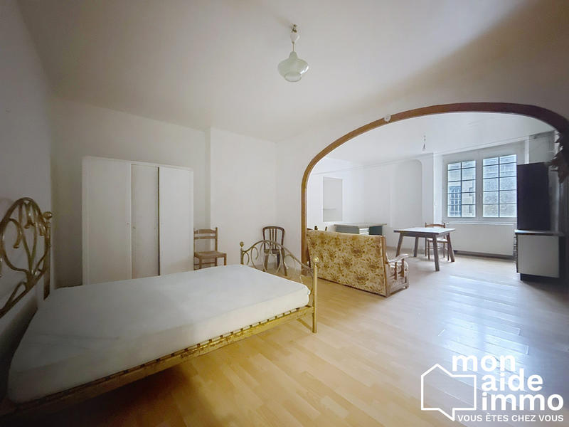 Maison - 400 m² - 15 pièces