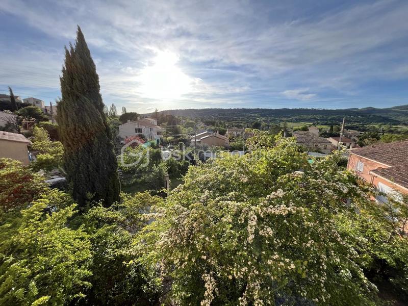 Maison - 187 m² - 5 pièces