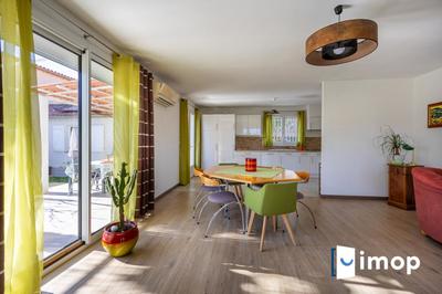 Villa - 190 m² - 7 pièces