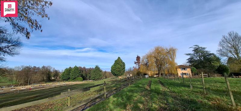 Maison - 270 m² - 7 pièces