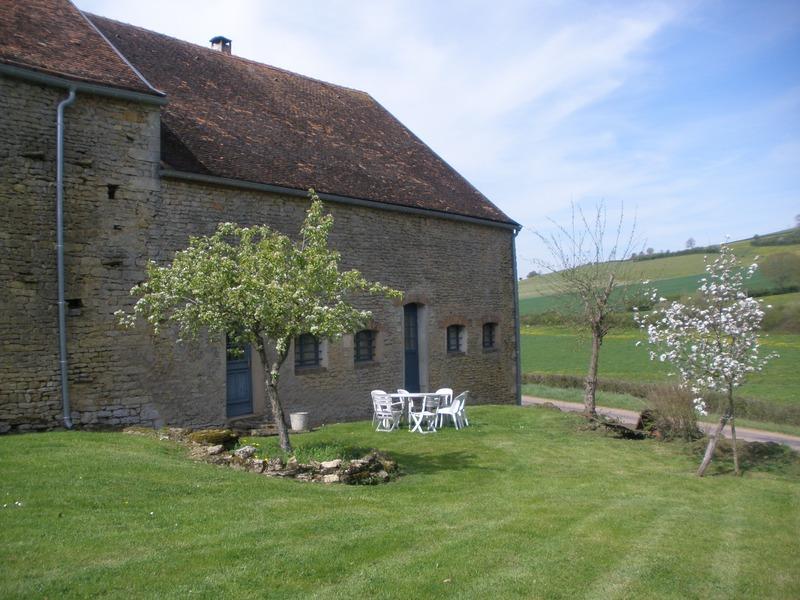 Corps de ferme - 390 m² - 15 pièces