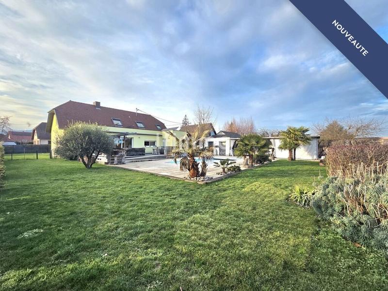 Maison - 198 m² - 7 pièces