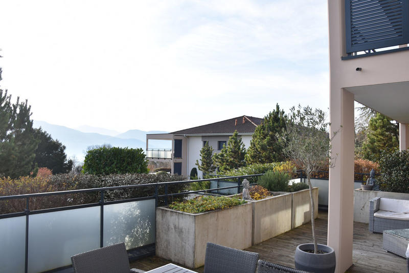 Appartement - 92 m² - 4 pièces