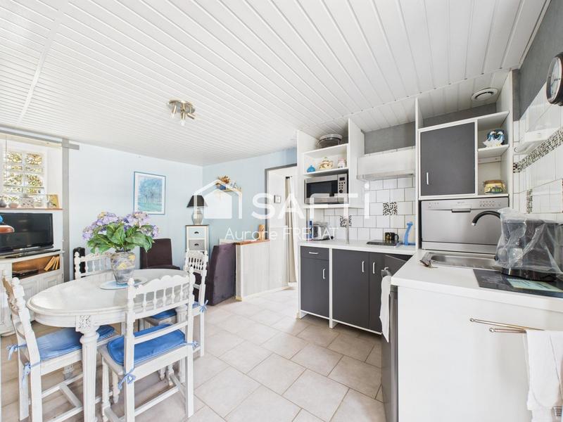 Maison - 200 m² - 7 pièces