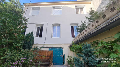 Maison - 140 m² - 4 pièces