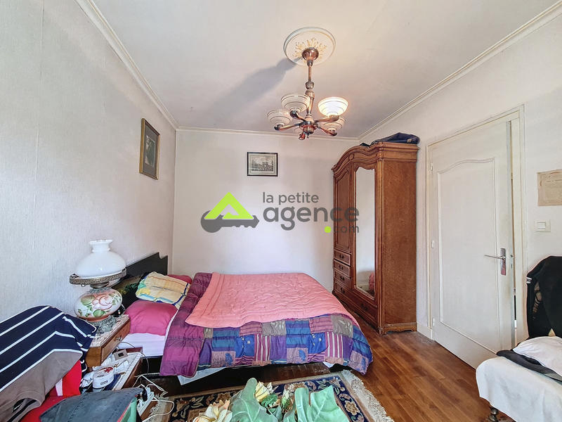 Propriété - 391 m² - 5 pièces