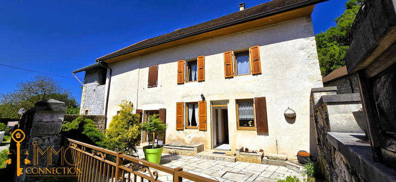 Maison de village - 100 m² - 4 pièces
