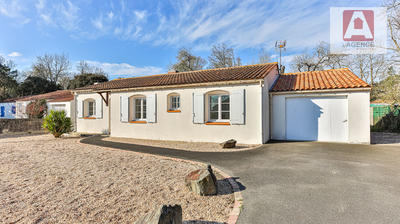 Maison - 97 m² - 4 pièces