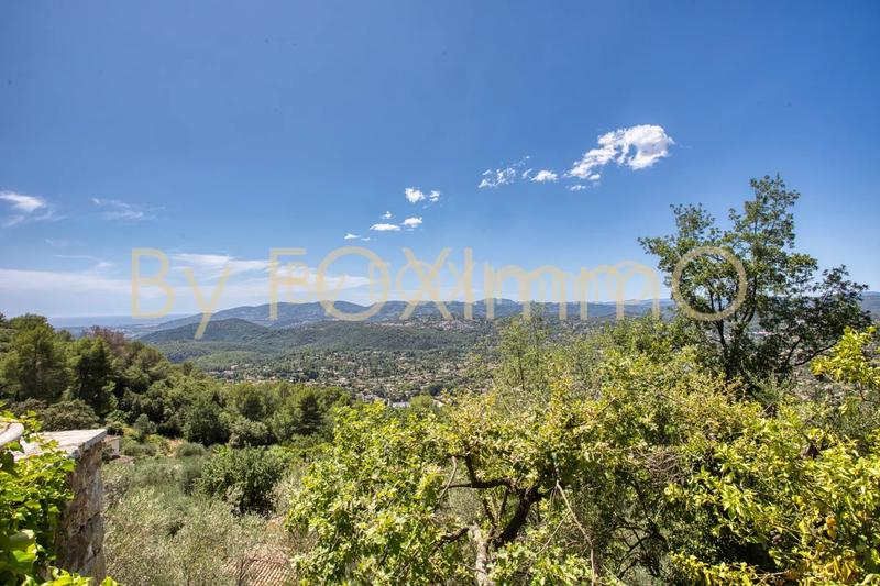 Maison - 220 m² - 5 pièces