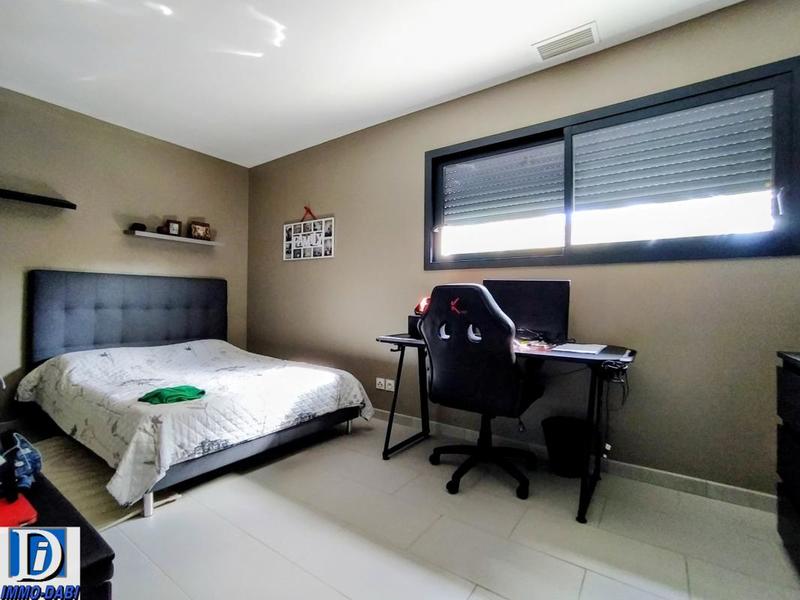 Maison - 113 m² - 5 pièces