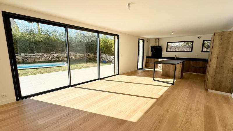 Maison - 164 m² - 5 pièces